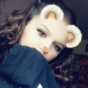 Meet your Posher, Challis